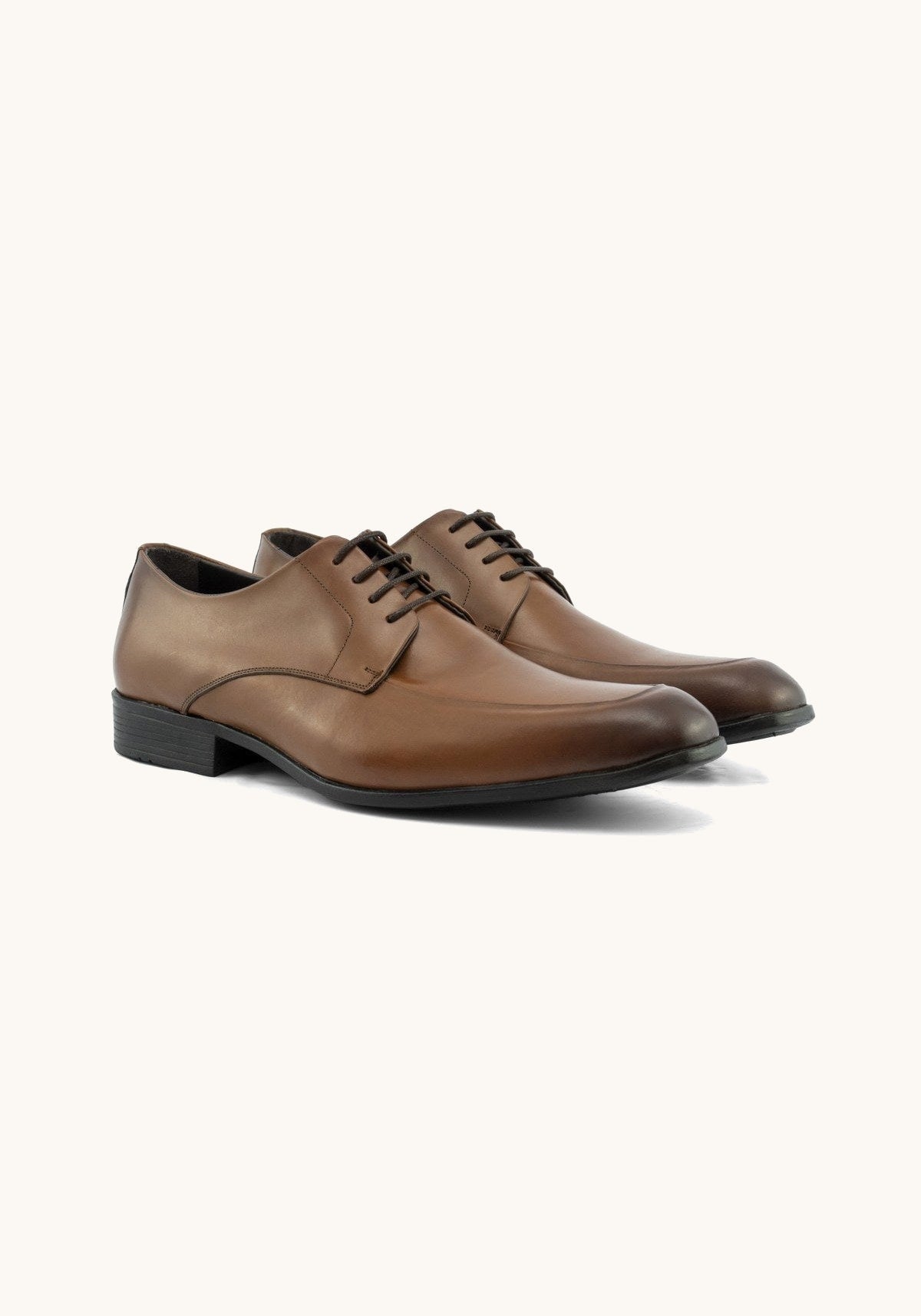 Sandro Moscoloni Bristol - Tamarindo